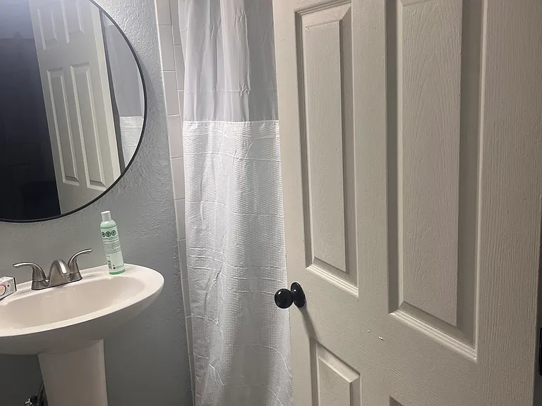 104 E Euclid Ave #3 — Photo 8