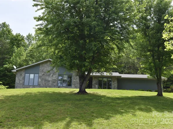 1755 Old Greenlee Rd, Marion, NC 28752