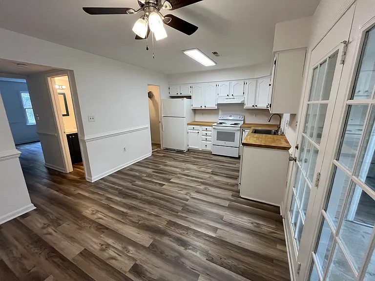 255 Farrell Ln — Photo 8