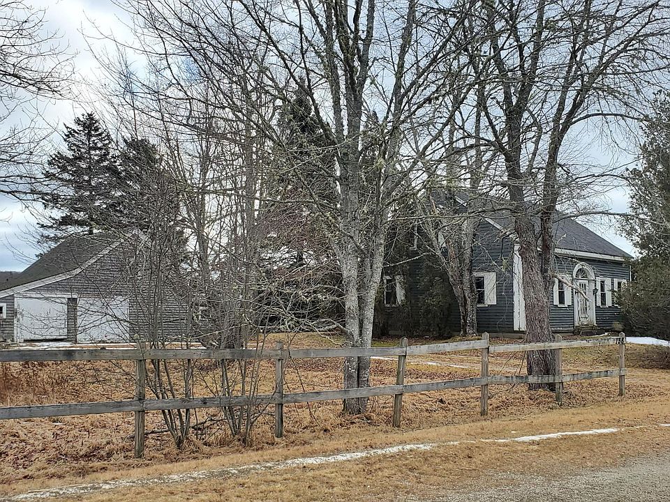 2nd image of 138 Village Rd
