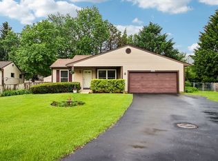 356 Westbrook Cir, Naperville, IL 60565