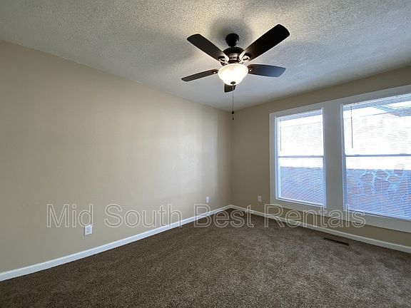 4th image of 1105 W 36th St