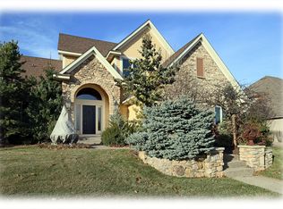 7117 Queensland Ln N, Maple Grove, MN 55311