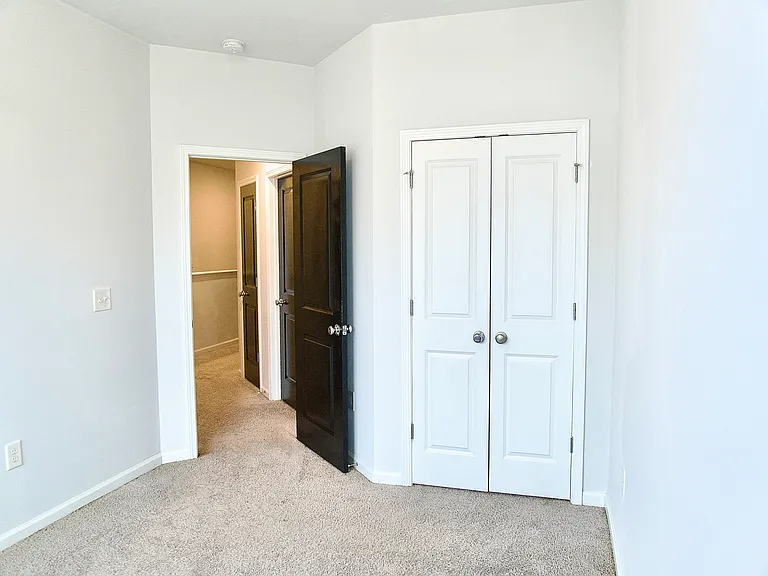 153 Enterprise Dr — Photo 45