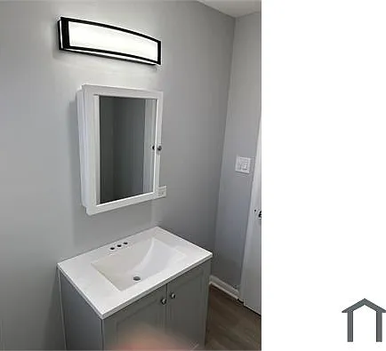 2 bed, 1000 sqft, $1,400 — Photo 2