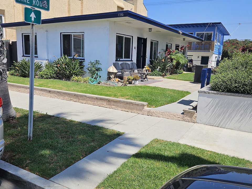 Unit #4 back building upstairs