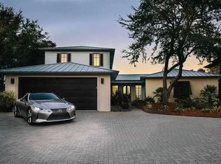 68 Highpoint Dr, Gulf Breeze, FL 32561
