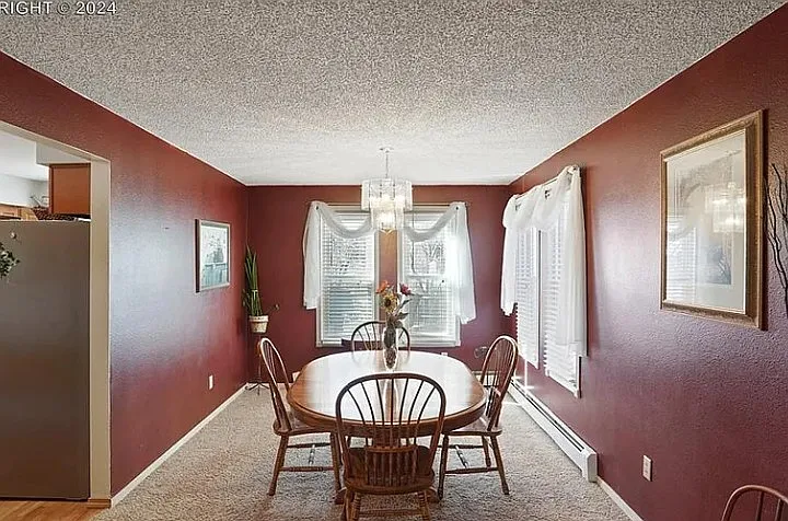 2619 Lightning Way — Photo 3