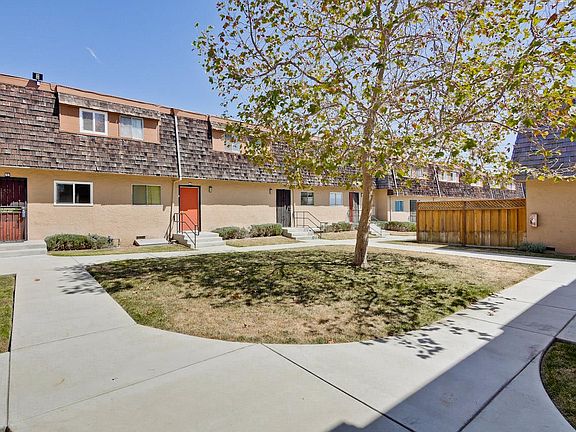 2nd image of 2925 Florence Ave APT 55