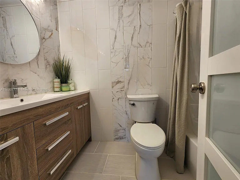3505 S Ocean Dr #815 — Photo 16