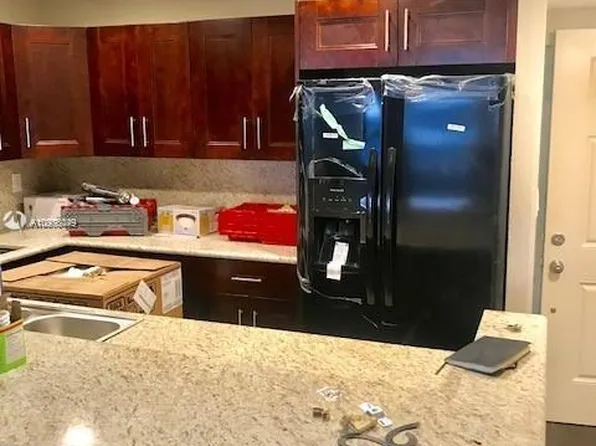 5775 W 20th Ave APT 306, Hialeah, FL 33012