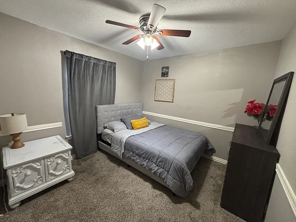 406 W Daugherty Dr #4