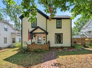 303 E Wea St, Paola, KS 66071