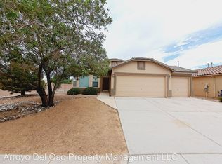 1051 Purple Aster Ave SW, Los Lunas, NM 87031