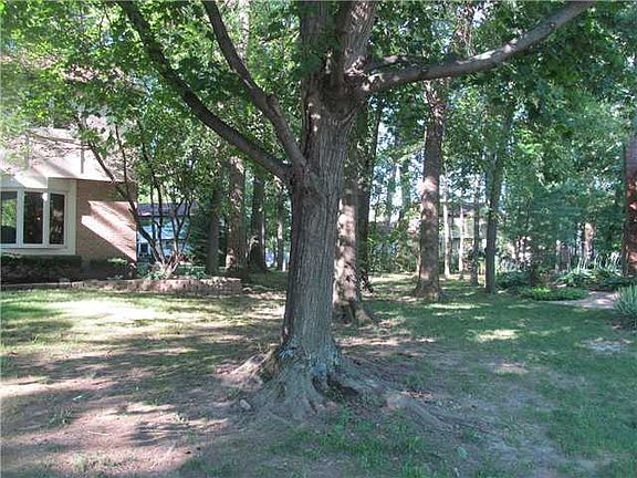 2nd image of 11426 Meadowcroft Ct