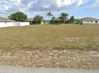 106 NW 28th Ter, Cape Coral, FL 33993