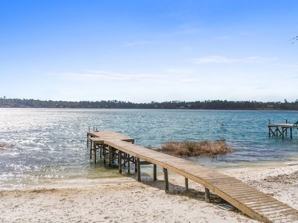 3430 Drake Cir, Marianna, FL 32448