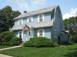 301 1st Ave NE, Clarion, IA 50525