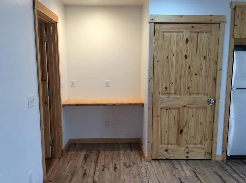 411 S. G street — Photo 4