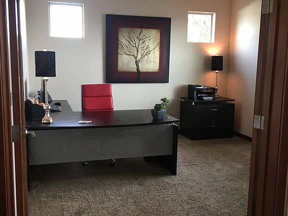 4th image of 102503 Nicole Dr