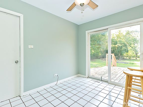 4th image of 2N500 Diane Ave