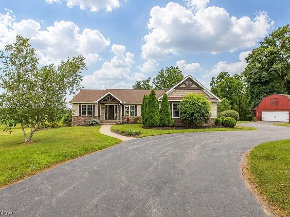 9503 Mennonite Rd, Wadsworth, OH 44281