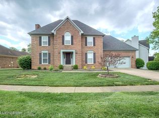 8208 Brookhollow Ct, Louisville, KY 40220