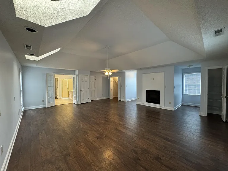 7595 Foxfire Dr SE — Photo 20