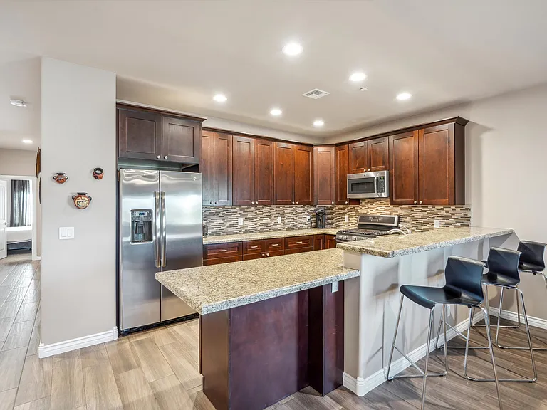 6145 E Cave Creek Rd #203 — Photo 11