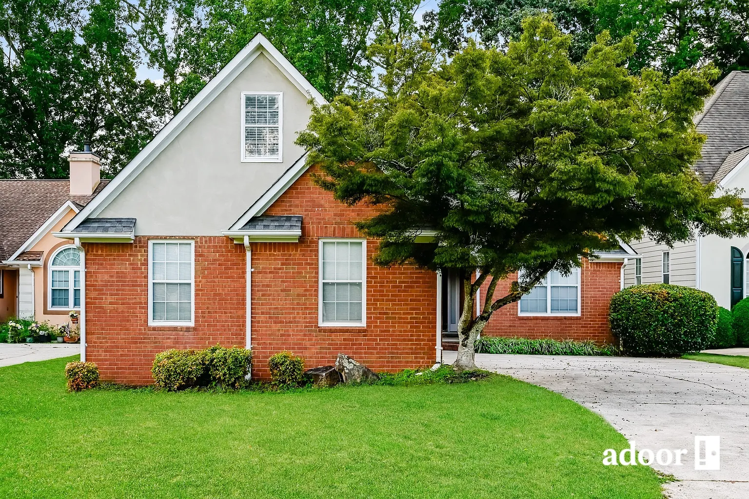 475 Fairway Ct photo 1