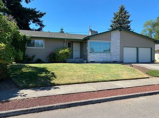 17100 SE Rhone St, Portland, OR 97236