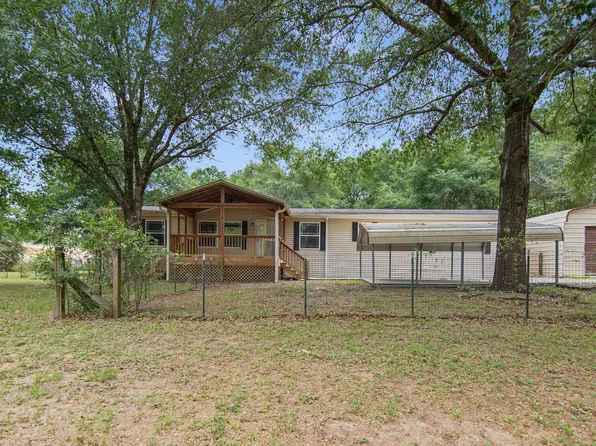 111 Cora Lee Ln, Defuniak Springs, FL 32433