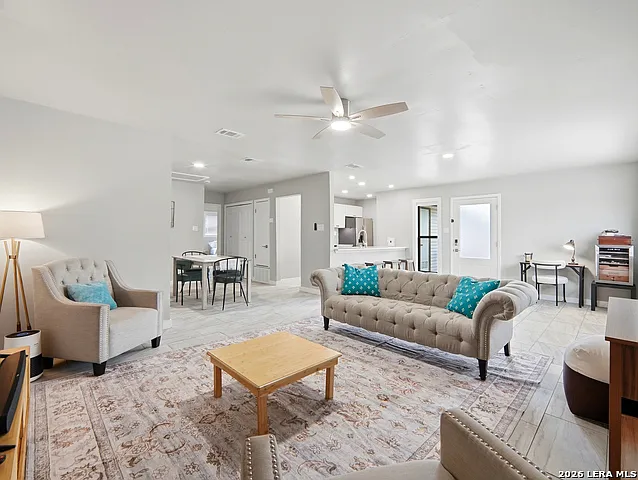 515 Oak Park Dr #515 — Photo 11