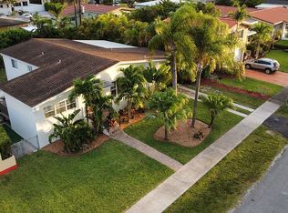 7850 SW 19th St, Miami, FL 33155