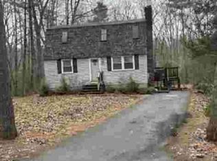 16 Phillipswood Rd, Sandown, NH 03873