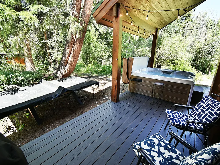 97 Sunset Dr — Photo 17