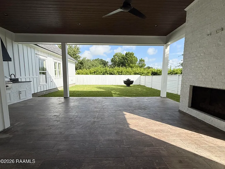 102 Orchard Park Ave — Photo 34