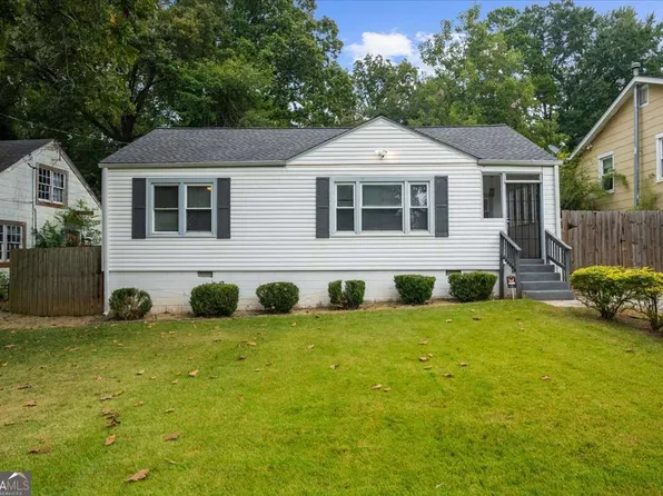 819 Woodbourne Dr SW, Atlanta, GA 30310
