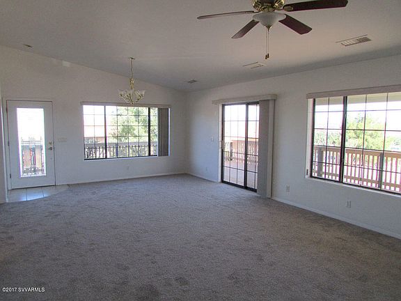3rd image of 2450 S Mountain View Dr