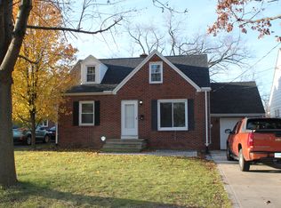 21 W Maxwell Dr, Shelby, OH 44875