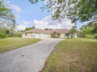 4220 Robins Hill Ct, Mims, FL 32754