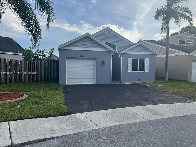 289 SW 159th Ln — Photo 3