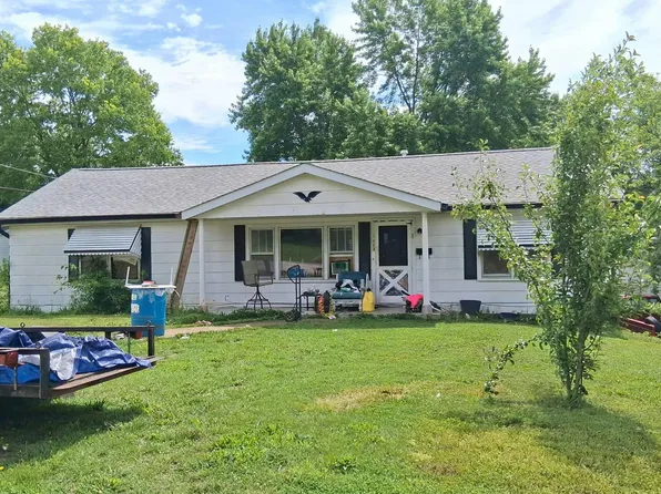 113 N 10th St, De Soto, MO 63020