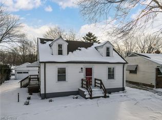 6333 W 130th St, Parma Heights, OH 44130