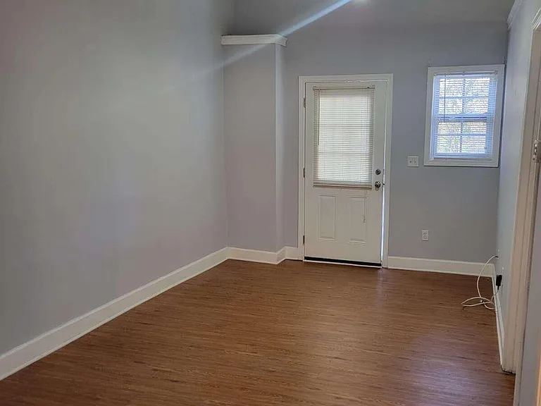 6935 Ivy Log Dr — Photo 4