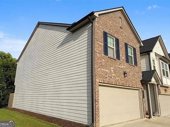 2nd image of 1433 Ben Park Way