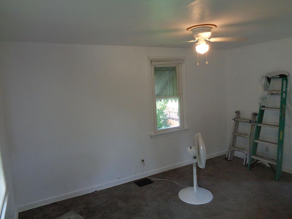 2nd image of 1137 Gill Hall Rd