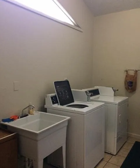 310 Main St #4 — Photo 18