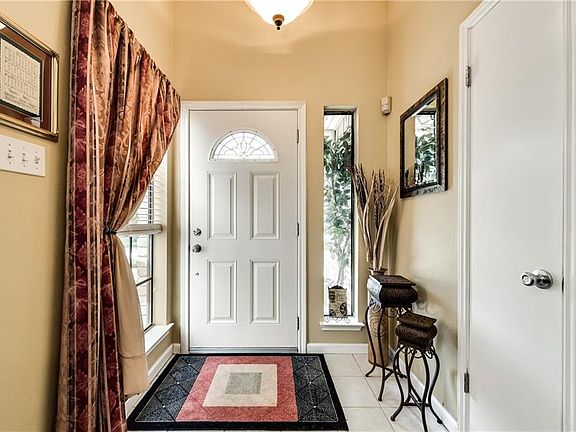 4th image of 4906 Vagas Dr