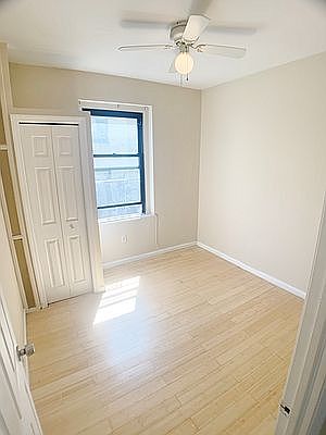 5th image of 21-15 33rd St #3II